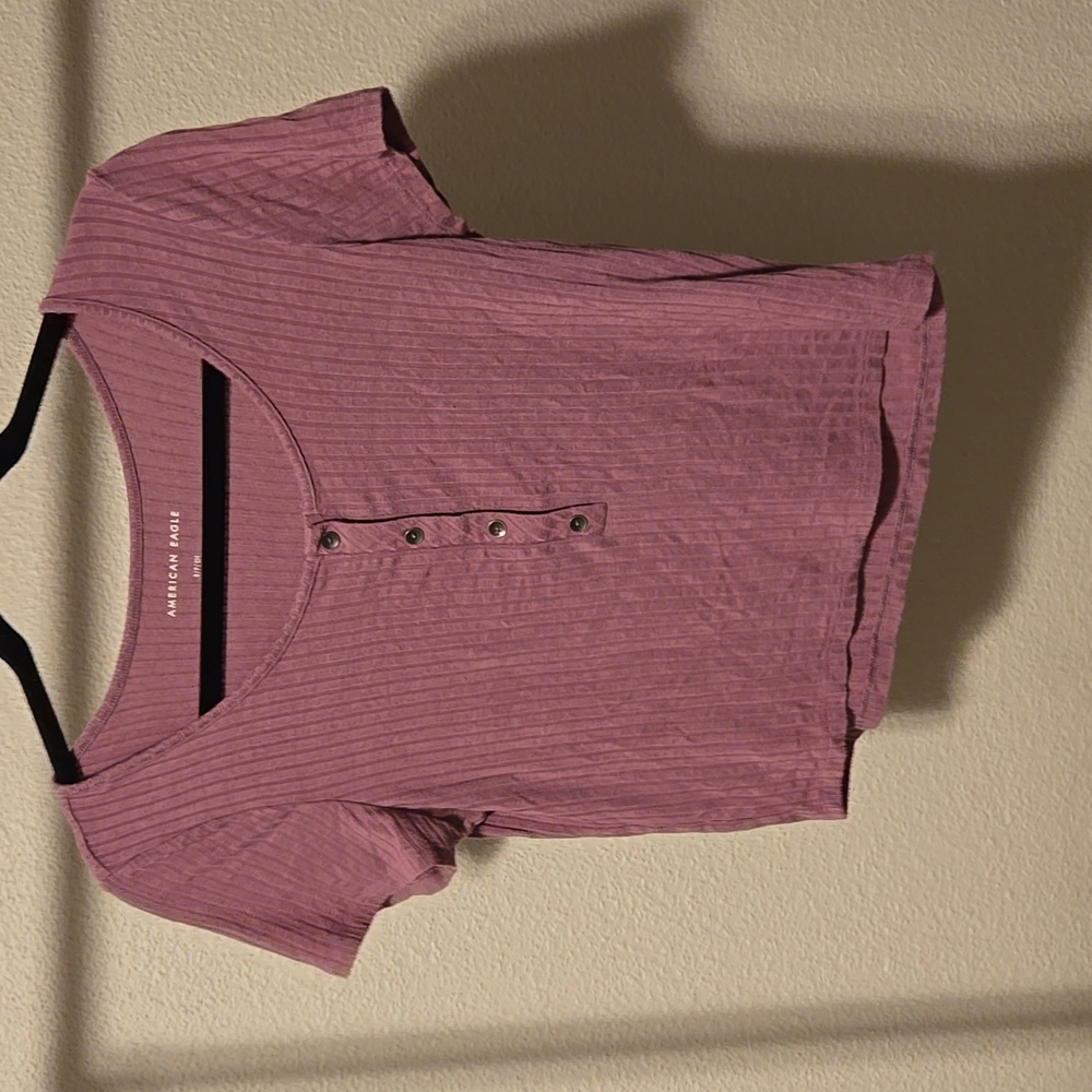American Eagle Outfitters Women's Purple Ribbed Tee